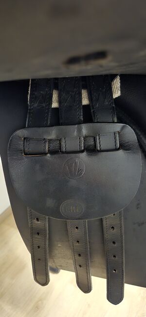 VS Sattel 17,5 Zoll mit Zubehör, EHL Vielseitigkeit, Iris Lellig, Siodła wszechstronne, Konz, Image 10