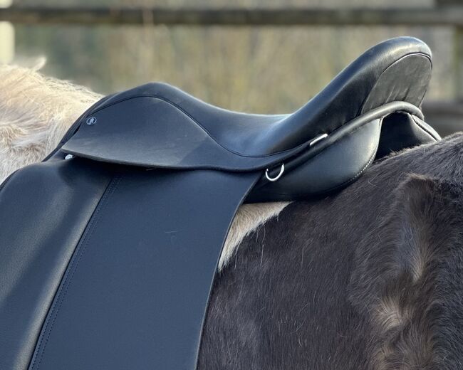 Ponysattel für Erwachsene — extra kurz — Probeversand — Isländer Haflinger Tinker Welsh COB Fjord, Jeremy Rudge G5 mit Ponybaum, Ariane (MEIN LIEBSTER SATTEL), Siodła ujeżdżeniowe, Pressig