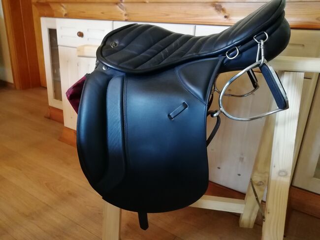 Kieffer Gundlach Tölt-Sattel, Kieffer HGG Tölt-Sport-Freizeit-Distanz Rippsattel ohne Trachten, Ulrike Michaelis, Siodła islandzkie, Cuxhaven, Image 2