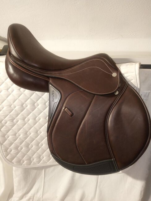 Springsattel Equiline Nick Skelton 17" neu, Equiline  Nick Skelton , Tassilo Rathjen  (Magnum Reitsport ), Siodła skokowe, Schönkirchen , Image 3