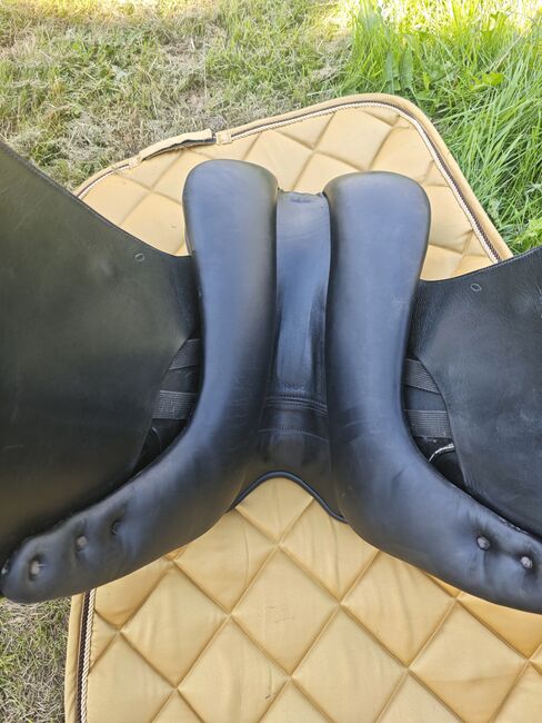 Equinomic Dressursattel Breite Kammer 17,5 Zoll, Equinomic, Nadine Semrau, Siodła ujeżdżeniowe, Kreuzlingen, Image 4