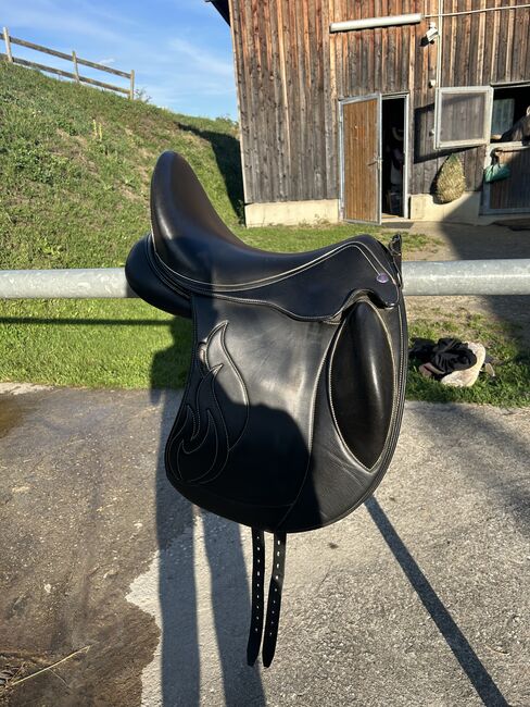 Equiveron Dressursattel 17,5“, Equiveron, Sarah, Siodła ujeżdżeniowe, Klagenfurt 