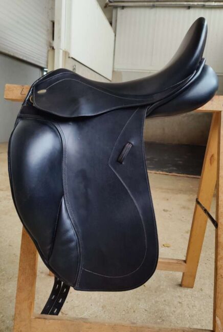 Dressursattel Kentaur Afrodite 18"/3, Kentaur Afrodite, Jasmin , Siodła ujeżdżeniowe, Obergänserndorf