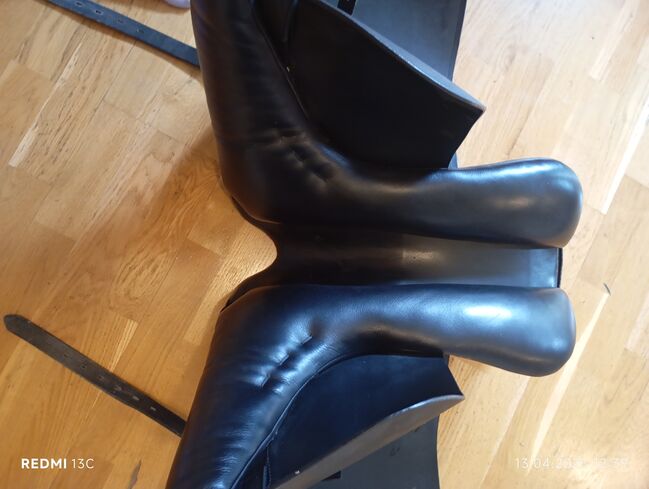 Schuhmacher Dressur Sattel 17.5!", Schuhmacher Solution S Dressur 17,5 ", Anja Dinter, Siodła ujeżdżeniowe, Gaienhofen, Image 7