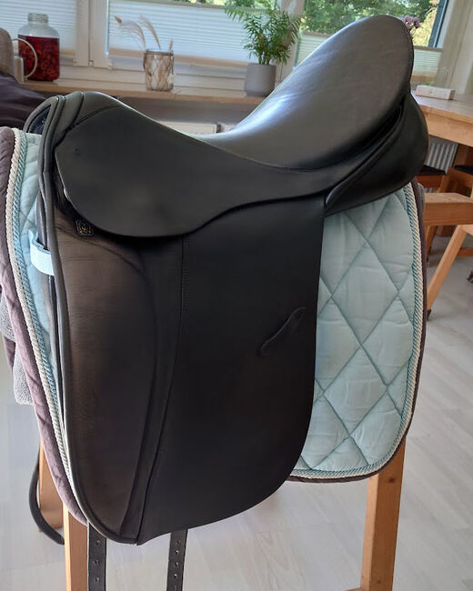 Dressursattel Stübben 17", Stübben, Janina Beilfuß, Siodła ujeżdżeniowe, Ahrensbök, Image 5