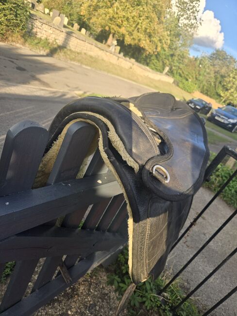 Size 2 (17-18")  barefoot treeless leather saddle, Barefoot Cheyenne , Crissy, Pozostałe siodła, Sleaford , Image 2