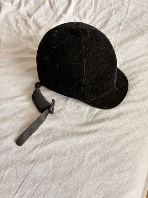 Size 54 Velvet black Riding Helmet, TUV Rheinland, Caitriona Walsh, Riding Helmets, Dublin