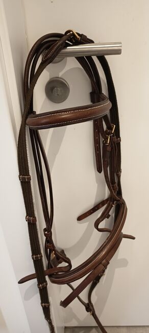 Hübsche braune Trense, abgesetzte Naht, neuwertig, VB/Cob, Elka, Bridles & Headstalls, Alfdorf