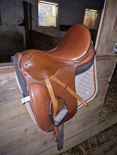 Sommer Dressursattel 17,5 Zoll, mona, Dressage Saddle, Petershausen, Image 4