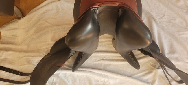 Sommer Dressursattel Novalis Monoblatt von 11/24 + Neupolsterung, Sommer Novalis Dressursattel Monoblatt, Anja Duldhardt, Dressage Saddle, Würzburg, Image 4
