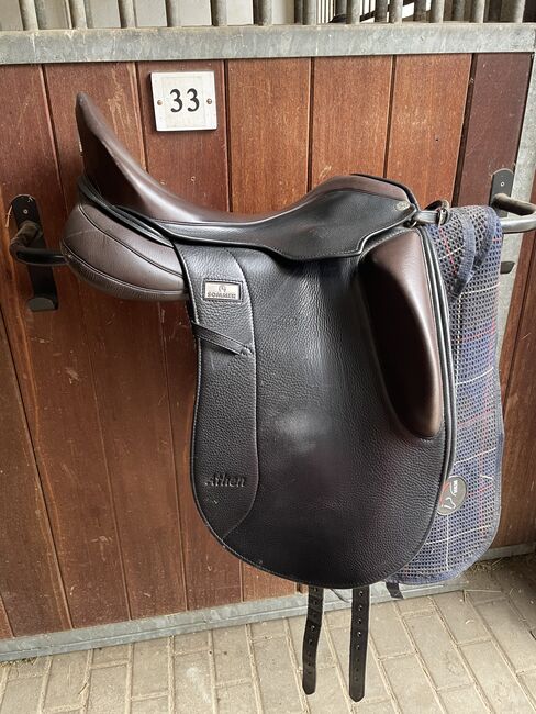 Sommer Dressursattel, Sommer Athen, Sonya, Dressage Saddle, Stuttgart Zuffenhausen