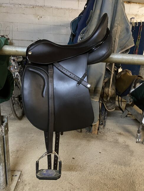 SOMMER Dressursattel Opus 1 17,5“ KW 30, Sommer Opus 1, Clara Moosmann, Dressage Saddle, Morbach, Image 3