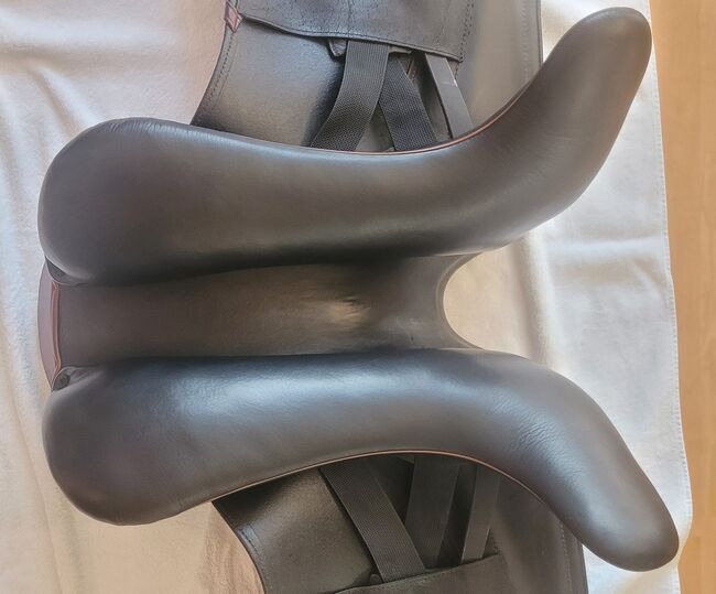 Sommer Dressursattel Novalis Monoblatt von 11/24 + Neupolsterung, Sommer Novalis Dressursattel Monoblatt, Anja Duldhardt, Dressage Saddle, Würzburg, Image 19
