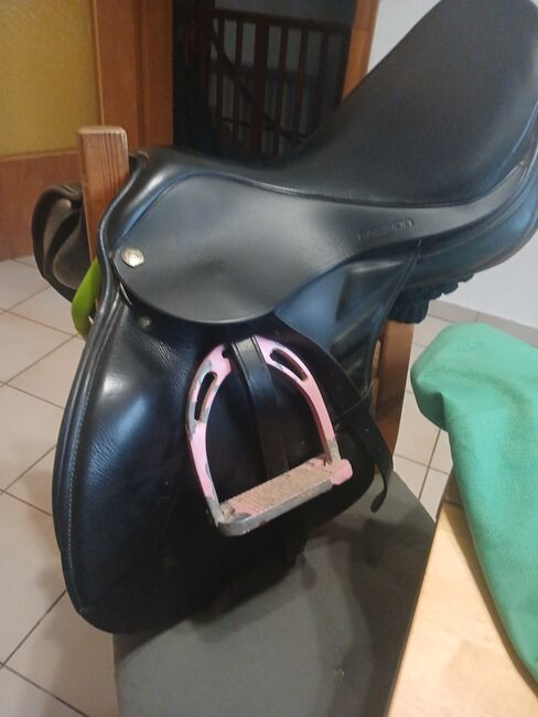 Sommer springsattel passion s 17,5  Neuwertig, Sommer  Passion S, Laura Schulte , Jumping Saddle, Meschede