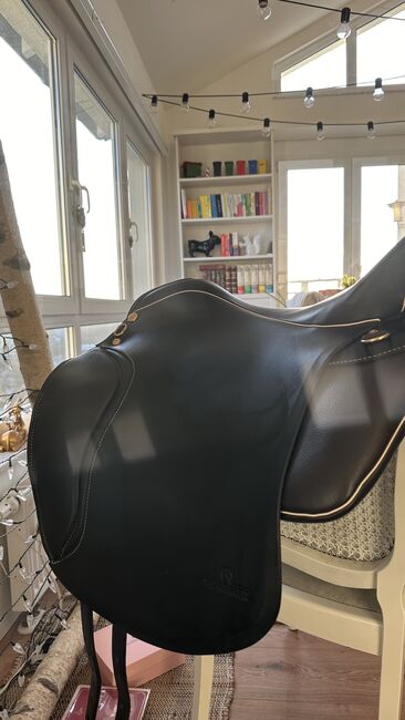 Sommer Marakesh Dressursattel mocca schwarz 18 Zoll NEU, Sommer Marakesh, Esther, Dressage Saddle, Mainz, Image 4