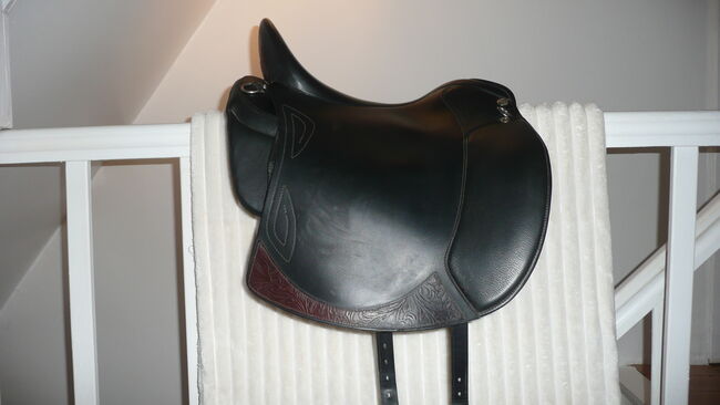 Sommer Salvadore 17,5 Zoll Kammer 31,5, Sommer Salvadore, Angelika, Dressage Saddle, Neunkirchen-Seel., Image 3