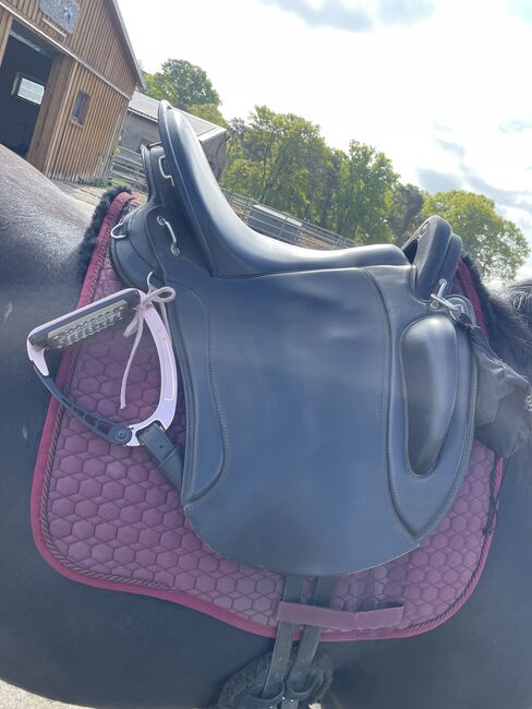 Sommer Spirit DS Dressursattel, Sommer  Spirit DS, Chris, Dressage Saddle, Berlin, Image 4