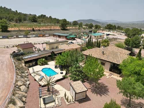 Spanien, Alicante, Monóvar - Sie träumen von einer gut eingeführten Pferde-Gäste-Ranch?, Sabine Wesseln, Maras World of Horses (Maras World of Horses, Maras World Solutions S.L.), Equestrian Properties, Monovar