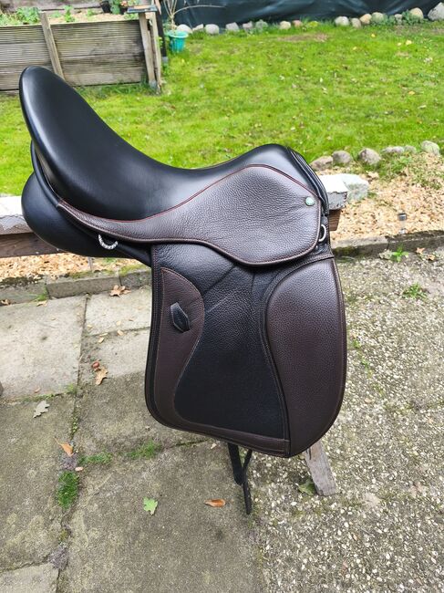 Maßsattel Ludomar Alexa 18 Zoll, Ludomar  Alexa, Sarah, Dressage Saddle, Axstedt