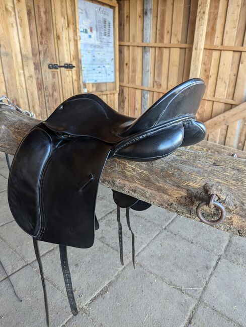 Dressursattel Spring Tree 17 Zoll, Lydia Schenkel , Dressage Saddle, Rheinbach, Image 4