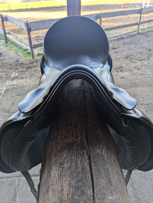 Dressursattel Spring Tree 17 Zoll, Lydia Schenkel , Dressage Saddle, Rheinbach, Image 6