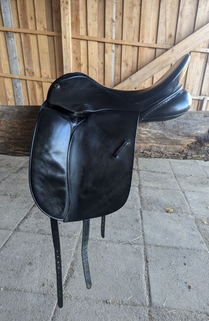 Dressursattel Spring Tree 17 Zoll, Lydia Schenkel , Dressage Saddle, Rheinbach, Image 5
