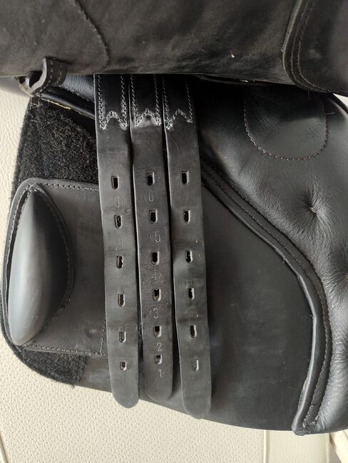Jumping saddle Kentaur Perseus SP 17,5 / 2 black, Kentaur Perseus SP, Magda, Springsattel, Srem, Abbildung 7