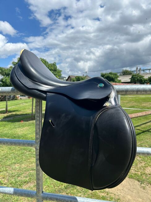 Springsattel Prestige Elastic Professional, Prestige Elastic Professional, Beate Offergeld, Jumping Saddle, Ochtendung