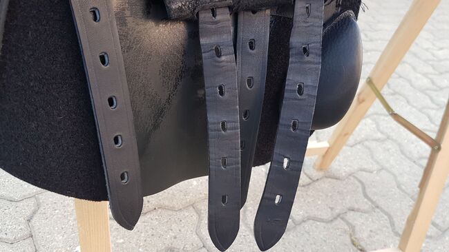 SPRINGSATTEL von Jorge Canaves 17,5 Zoll schwarz, Jorge Canaves Celebration Spring Covered, Manuela Matzke, Jumping Saddle, Wolsdorf, Image 2