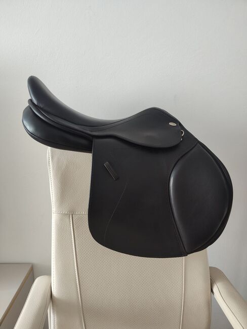 Jumping saddle Kentaur Perseus SP 17,5 / 2 black, Kentaur Perseus SP, Magda, Jumping Saddle, Srem, Image 5