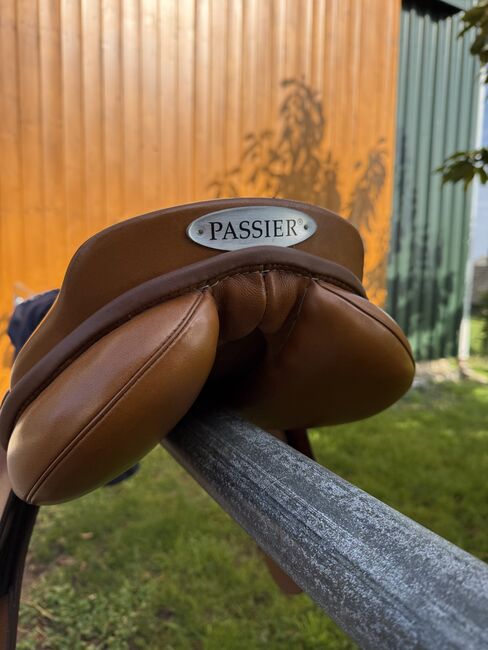 Springsattel Passier Marcus Ehning 2, Teak, 17“, Passier Marcus Ehning 2, Lisa, Jumping Saddle, Stuttgart, Image 5