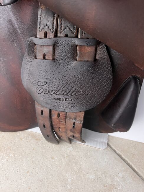 Springsattel, Selleria Equipe  Evolution , Larissa , Jumping Saddle, Winnenden, Image 4