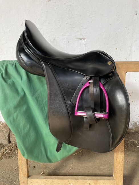 Springsattel Sommer Diplomat Exclusiv 17,5", Sommer Diplomat Exclusiv, Caro, Jumping Saddle, Schönenberg-Kübelberg