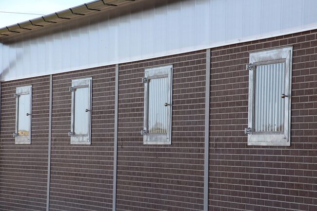 Stallfenster | Pferdestall Fenster | Dreh-kipp Funktion, Rutjes Pferdenboxen und Zäume, Horse & Stable Mats, Goor, Image 3