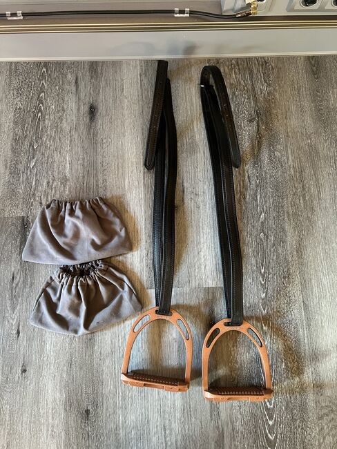 Steigbügel Set mit Steigbügelriemen und Schoner 155cm, Tanja Hochhaus , Saddle Accessories, Schwarzenberg