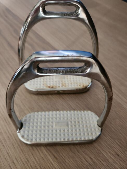 Stirrups, Sam Kyung Made in Korea Stirrup Irons — Pair, Stirrups Sam Kyung, Brigitte, For Horses, Abbotsford
