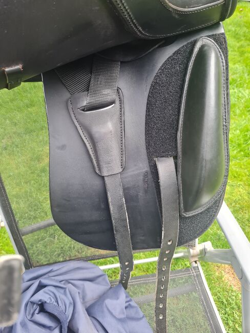 Toller Massimo Dressur Sattel 17 zoll, Massimo  Europa 2, Hertz , Dressage Saddle, Hamburg , Image 4