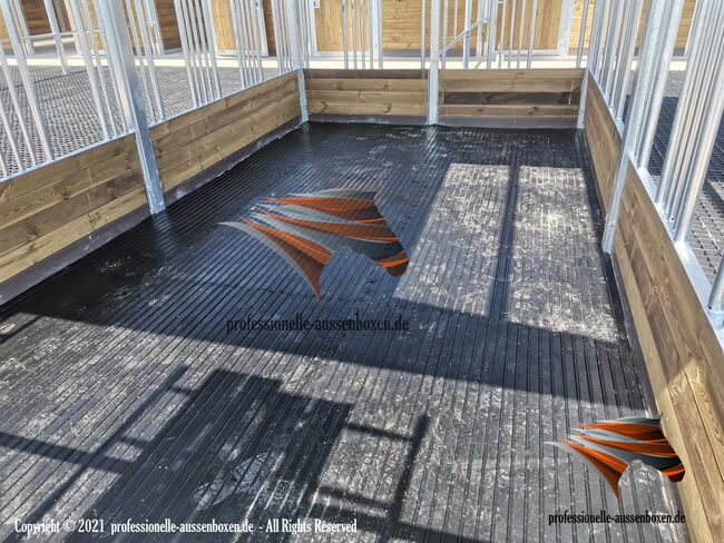 Große Matten - Stallmatten | Boxenmatten | Puzzlematte | Paddockmatten | Gummimatten | Schutzmatte, AUSSENBOXEN Stallmatten - Paddockmatten - Gummimatten - Boxenmatten, AUSSENBOXEN (AUSSENBOXEN Sp. z o.o.), Horse & Stable Mats, Wałcz, Image 6