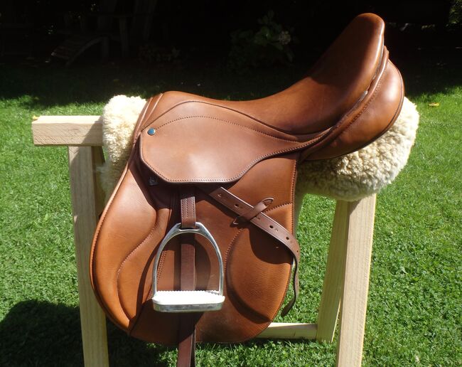 Stubben  GENESIS  de luxe, Stubben Genesis, Stanion Michael, All Purpose Saddle, Clohars-Carnoet