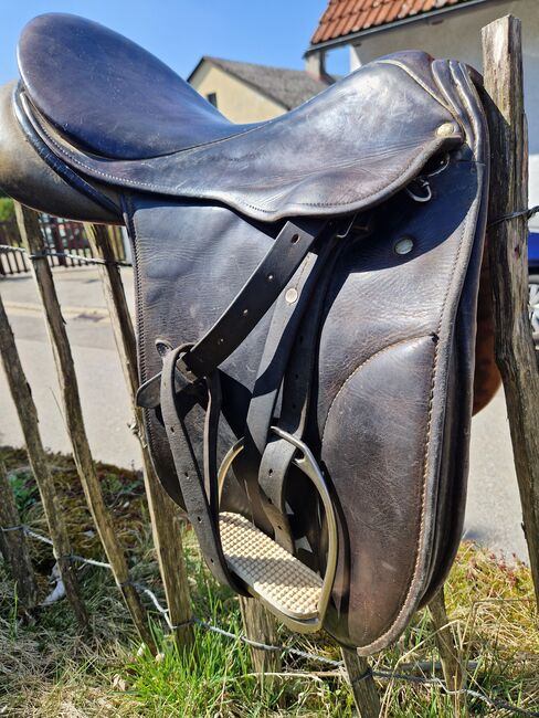 Stübben Dressurrsattel, Stübben  Dressurrsattel , Pia Ruppert , Dressage Saddle, Weigendorf/Oberpfalz b.Sulzbach Rosenberg , Image 7
