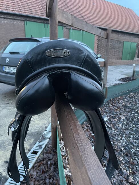 Stübben Dressursattel, Stübben  Maestoso, Carolin Kohmöller , Dressage Saddle, Melle , Image 3