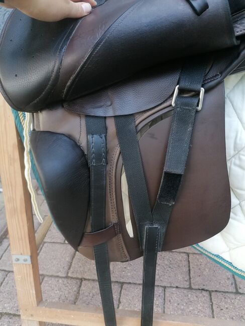 Stübben Euphoria 17" Zoll 32 Kammer Dressur braun, Stübben Euphoria, Laura, Dressage Saddle, Sinsheim, Image 11