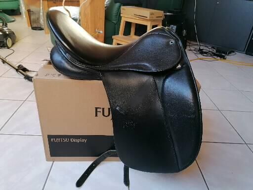 Stübben Genesis Dressursattel 18" Kammer mittel-weit, Stübben  Genesis, Andrea, Dressage Saddle, Kamen, Image 7
