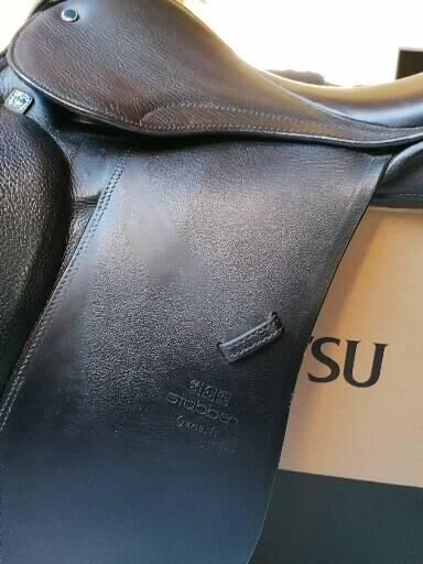 Stübben Genesis Dressursattel 18" Kammer mittel-weit, Stübben  Genesis, Andrea, Siodła ujeżdżeniowe, Kamen, Image 2