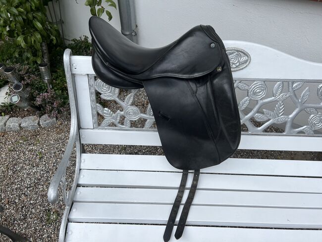 Stübben Maestoso Dressursattel 17,5 „ KW 32, Stübben Maestoso, Friederike Hansen, Dressage Saddle, Mittelangeln, Image 5