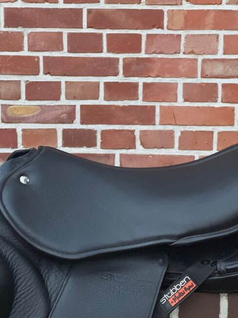 Stübben REV Sattel 17,5” – Dressur + Springen, Stübben REV Sattel, Emma Jerokowski, Dressursattel, Munster, Abbildung 11