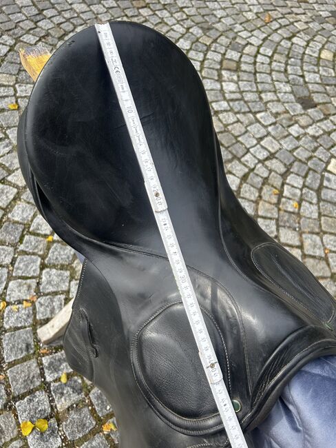 Stübben Scandica Spizial Springsattel, Stübben Scandica spezial , Magdalena Rackl, Jumping Saddle, Petting, Image 17