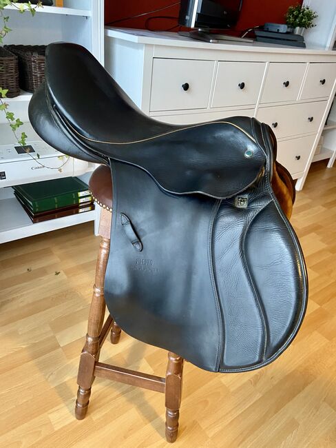 Stübben Springsattel Siegfried CS, Stübben  Siegfried CS, Celina Lukacs, Jumping Saddle, Elsterheide