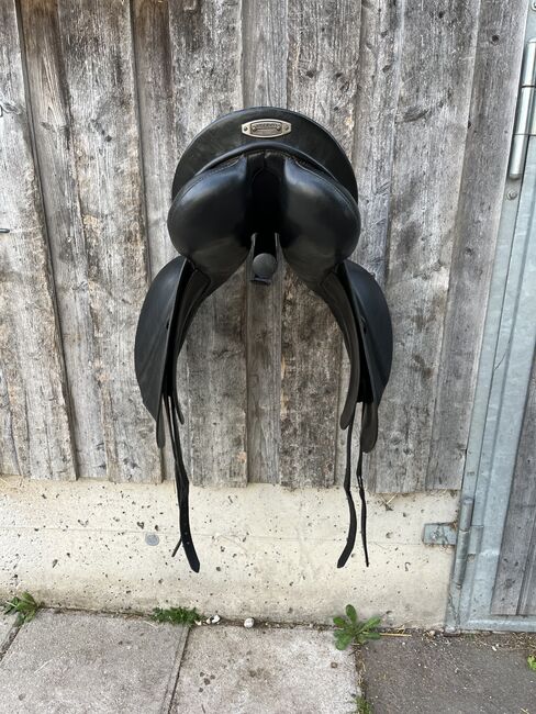 Stübben Tristan 17,5 Zoll 31 Kammerweite, Stübben Tristan, Emelie Eckhart, Dressage Saddle, Grünau im Almtal, Image 5