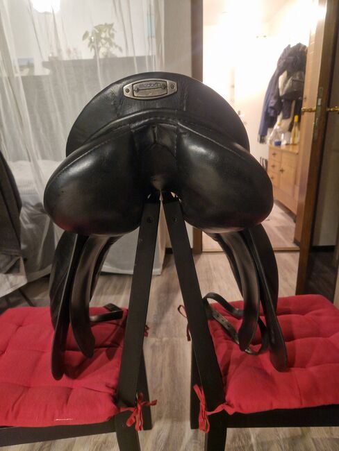 Stübben Tristan 17.5 Zoll, Stübben Tristan, Leonie , Dressage Saddle, München, Image 2